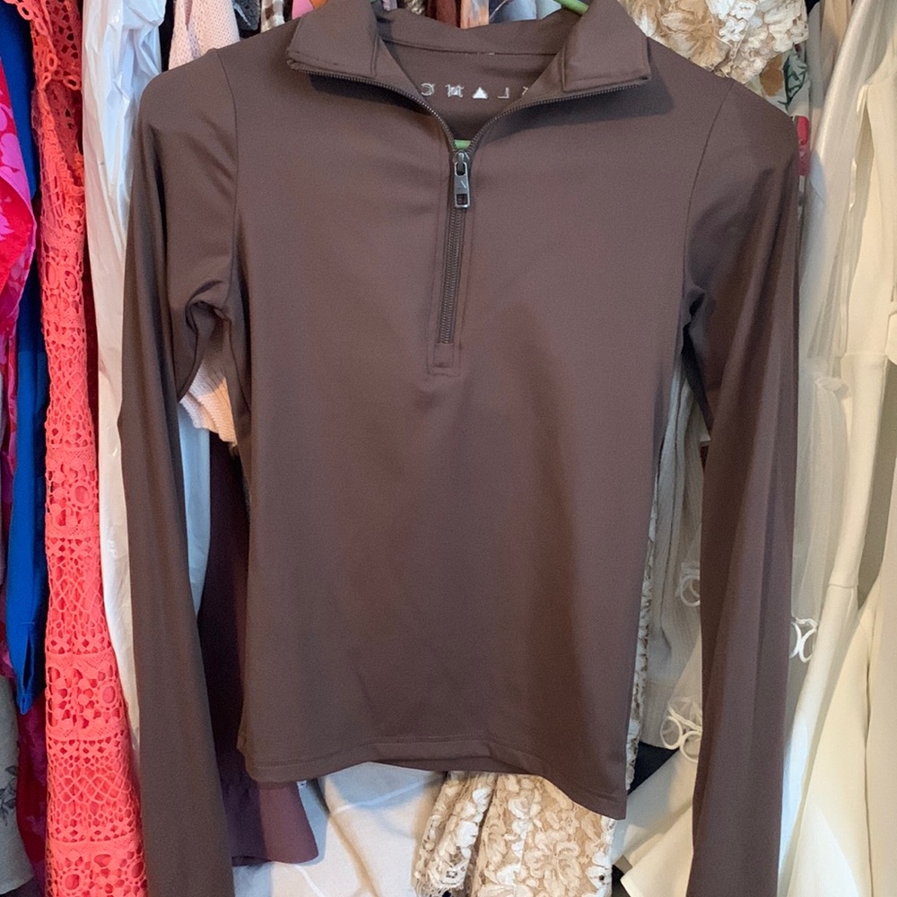 Balance pullover